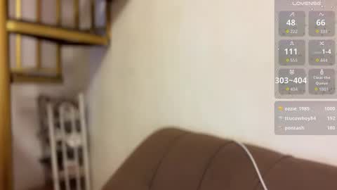 Snapshot of petitegirlx69 chatting on December 14, 2:22 pm miss lisa online show from December 14, 2:22 pm