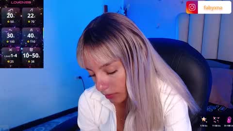 Snapshot of peyton_gh chatting on October 1, 4:07 am Peyton online show from October 1, 4:07 am