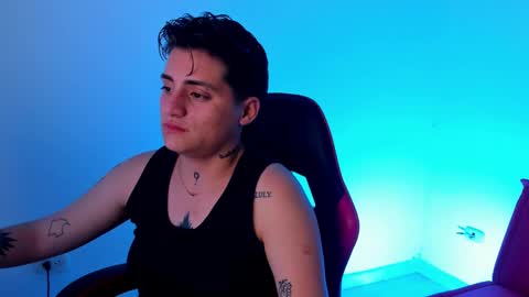 peytonbox online show from October 2, 1:01 am