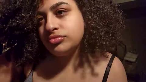 Snapshot of phara3na chatting on November 27, 6:37 am The Deity Hatshepsut online show from November 27, 6:37 am