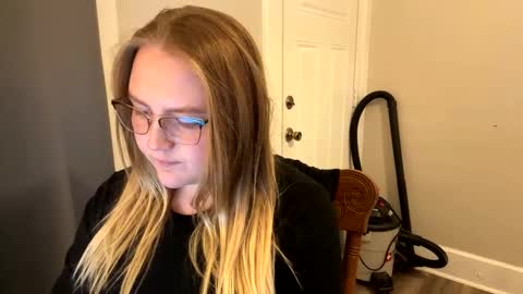 PhatAssBlond online show from January 21, 1:39 am