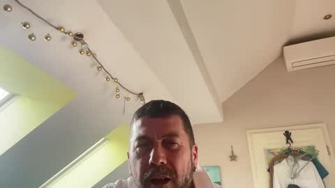 Snapshot of pheromone45 chatting on December 18, 10:51 am pheromone45 online show from December 18, 10:51 am