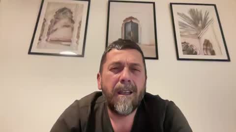 Snapshot of pheromone45 chatting on February 6, 11:15 pm pheromone45 online show from February 6, 11:15 pm