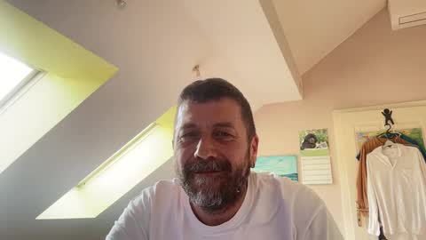 Snapshot of pheromone45 chatting on March 10, 11:42 am pheromone45 online show from March 10, 11:42 am