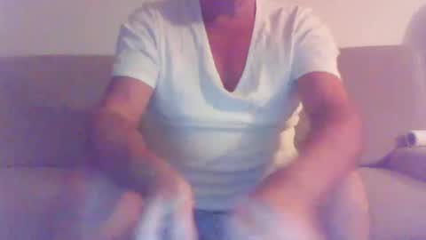 Snapshot of phil279 chatting on January 27, 8:39 pm Phil online show from January 27, 8:39 pm