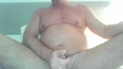 Snapshot of phil279 chatting on October 5, 6:45 am Phil online show from October 5, 6:45 am