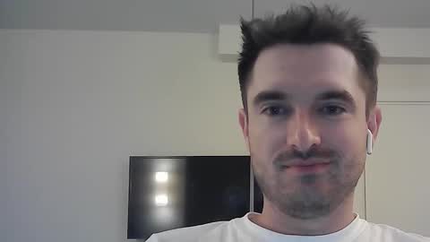 PhilipBorison online show from September 22, 5:31 am