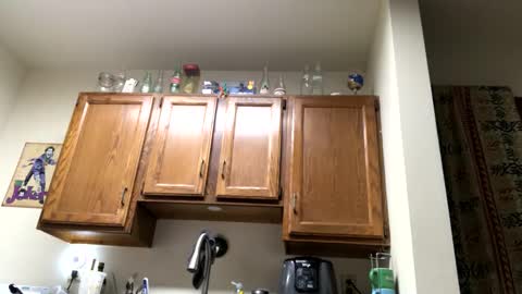 Snapshot of phildoesart chatting on January 2, 11:16 pm Phil online show from January 2, 11:16 pm