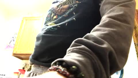 Snapshot of phildoesart chatting on January 14, 11:58 pm Phil online show from January 14, 11:58 pm