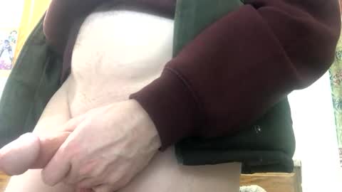 Snapshot of phildoesart chatting on February 1, 7:13 pm Phil online show from February 1, 7:13 pm