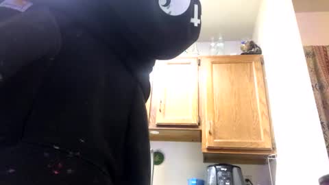 Snapshot of phildoesart chatting on February 16, 11:16 pm Phil online show from February 16, 11:16 pm