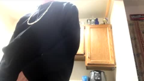 Snapshot of phildoesart chatting on December 21, 10:06 pm Phil online show from December 21, 10:06 pm