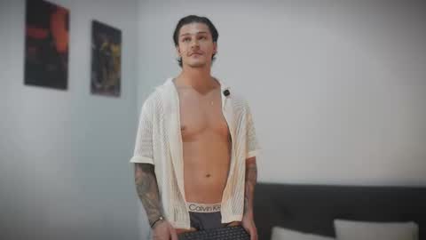 Snapshot of philip_dalton chatting on October 16, 9:49 pm Philip Dalton online show from October 16, 9:49 pm