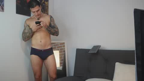 Snapshot of philip_dalton chatting on November 18, 6:34 pm Philip Dalton online show from November 18, 6:34 pm