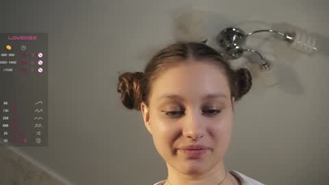 Snapshot of philippadelmore chatting on January 30, 1:44 am Bella online show from January 30, 1:44 am