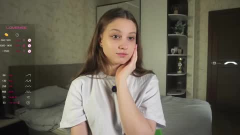 Snapshot of philippadelmore chatting on February 18, 5:53 pm Bella online show from February 18, 5:53 pm