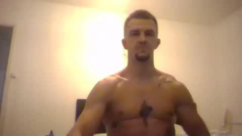 Snapshot of philippe_good_vibe chatting on December 15, 8:57 pm philippe_good_vibe online show from December 15, 8:57 pm