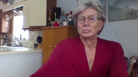 Snapshot of phillipa1023 chatting on February 12, 5:16 pm phillipa online show from February 12, 5:16 pm