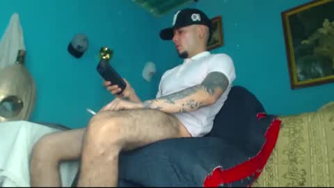 phlilloyhighclouds online show from December 26, 1:43 pm