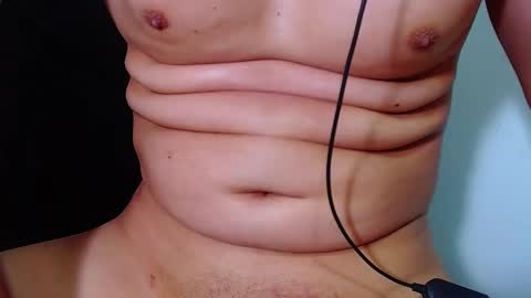 Snapshot of phoenixgnz08 chatting on February 26, 1:19 pm AdnierGnz online show from February 26, 1:19 pm