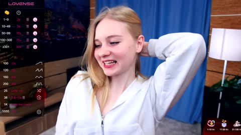 Snapshot of phyllisearney chatting on January 14, 4:57 am Hann G. Jones online show from January 14, 4:57 am