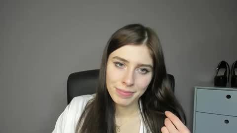 P I A online show from January 6, 9:50 pm