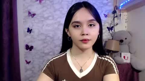 Ms Pia online show from April 14, 6:03 pm