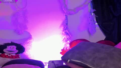 Snapshot of piafisher_ chatting on February 18, 1:55 pm PIA FISHER online show from February 18, 1:55 pm