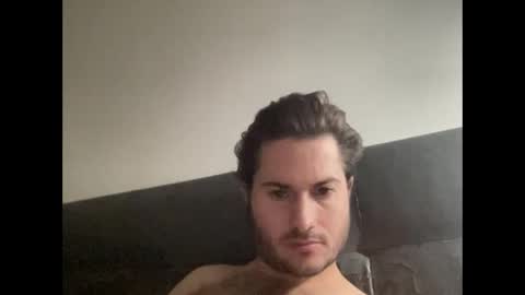 pierrot462900 online show from November 10, 1:48 am