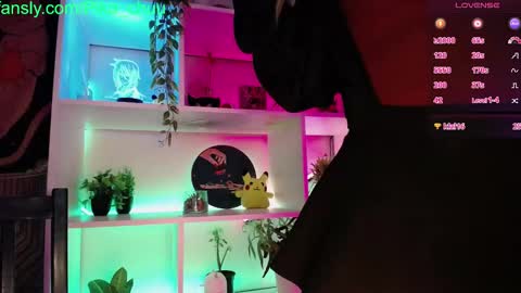 Sonya online show from February 6, 12:00 am