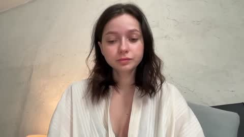 Snapshot of pileacadieri__ chatting on January 16, 5:21 am Trisha online show from January 16, 5:21 am