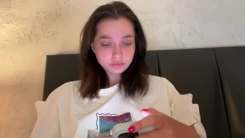 Snapshot of pileacadieri__ chatting on March 5, 11:06 am Trisha online show from March 5, 11:06 am