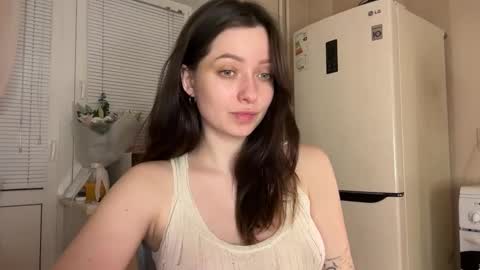 Snapshot of pileacadieri__ chatting on November 7, 3:01 pm Trisha online show from November 7, 3:01 pm