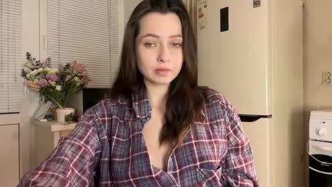 Snapshot of pileacadieri__ chatting on November 10, 3:44 pm Trisha online show from November 10, 3:44 pm