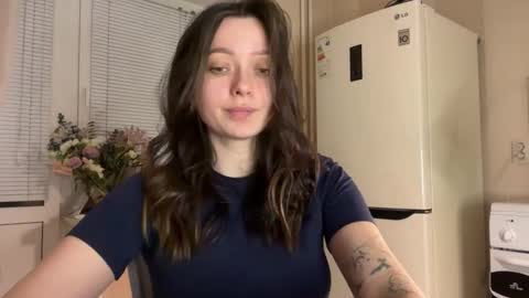 Snapshot of pileacadieri__ chatting on November 12, 5:24 pm Trisha online show from November 12, 5:24 pm