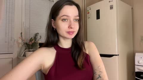 Snapshot of pileacadieri__ chatting on November 24, 4:51 pm Trisha online show from November 24, 4:51 pm