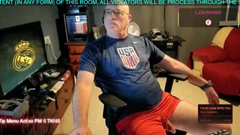 Snapshot of pilot_dave_69 chatting on September 23, 3:53 am Dave online show from September 23, 3:53 am