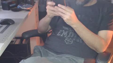 Snapshot of pimprobo chatting on February 7, 3:30 pm Pimp Robo online show from February 7, 3:30 pm