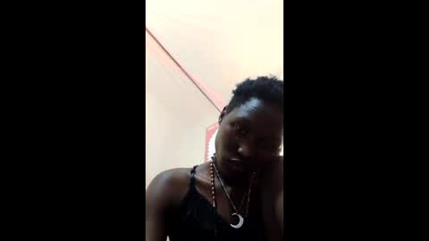 Snapshot of pinah1997 chatting on January 14, 12:22 pm pinah1997 online show from January 14, 12:22 pm