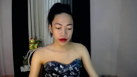 pinay_bella69 online show from October 12, 8:13 am