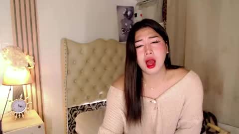 Snapshot of pinay_ivy chatting on January 4, 12:16 am Ivy Morningstar online show from January 4, 12:16 am