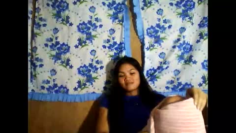 pinay_just18th online show from April 15, 1:40 pm