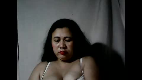 pinaymama12345 online show from January 5, 1:15 pm