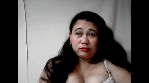 pinaymama12345 online show from February 2, 1:55 am