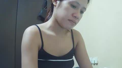 pinaysweet_couple online show from January 13, 6:51 am