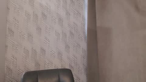       online show from January 29, 9:01 am