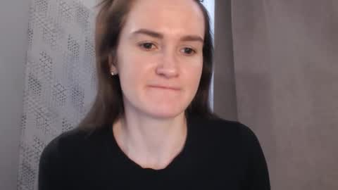       online show from February 6, 9:32 am