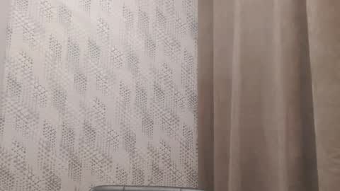       online show from February 9, 5:01 pm