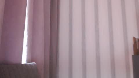       online show from September 18, 6:37 am