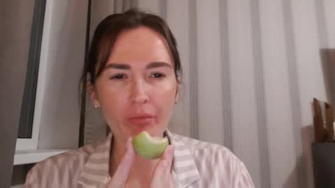       online show from September 18, 7:05 pm